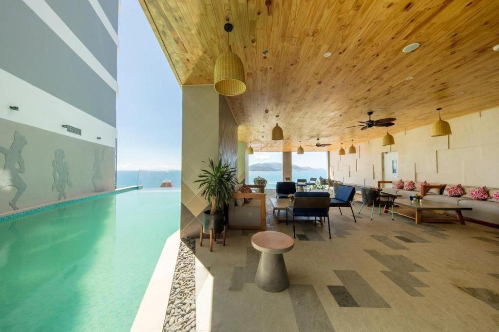Panorama Luxury Sea View Apartment Nha Trang Exterior photo